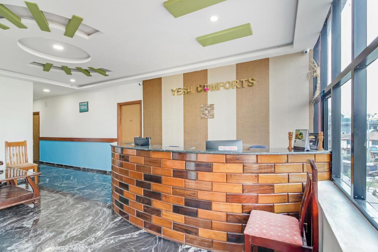 Oyo 28303 Yesh Comforts Hotel Madikeri Exterior photo